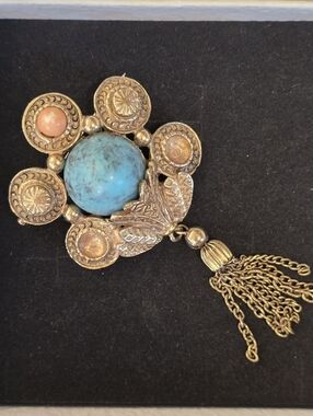 Vtg Art Deco Victorian Faux Turquoise Coral Chain Gold-Tone Tassel Brooch READ